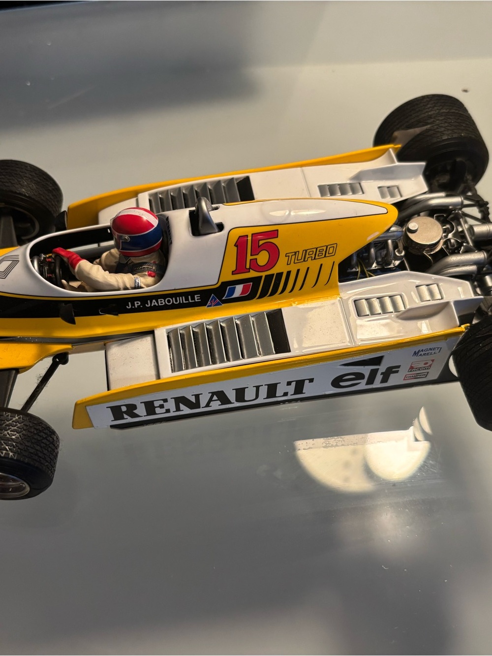 EXOTO 1980 #15  Renault RE-20 Turbo  J.P.Jabouille 1/18 Scale Miniature Car.